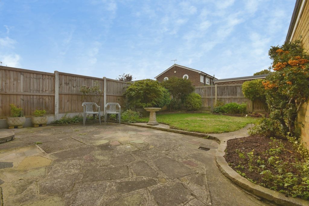 Property photo 2 of 15