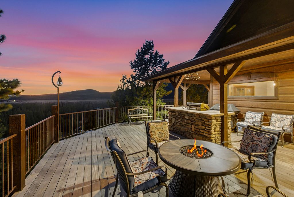 Property photo 3 of 64