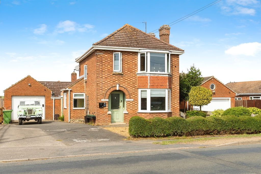Property photo 1 of 16