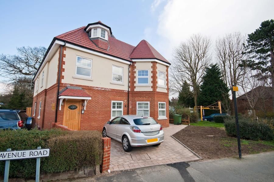 Property photo 1 of 7