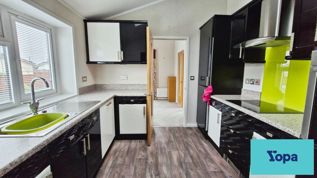 Property photo 3 of 20 Photo #3