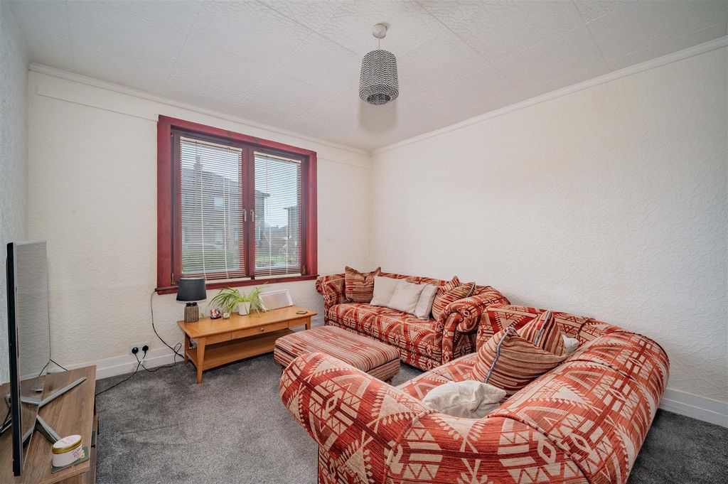 Property photo 3 of 13 40 Glenmoy Avenue Dundee-3.Jpg