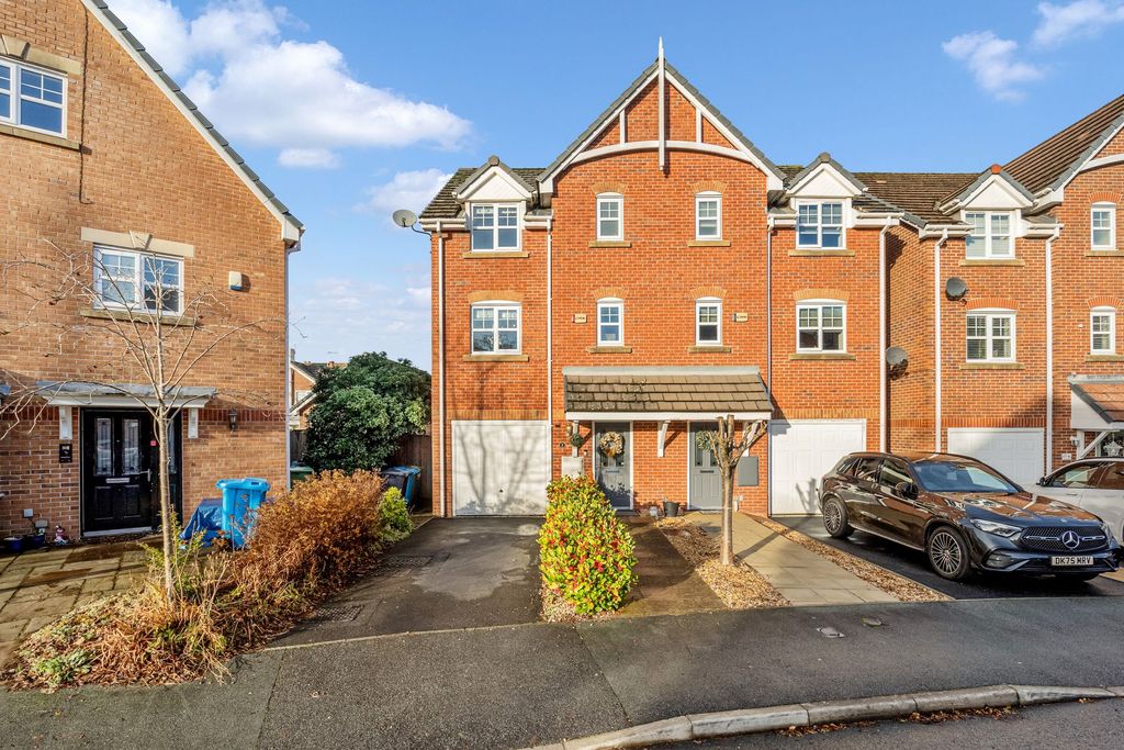 Property photo 1 of 24