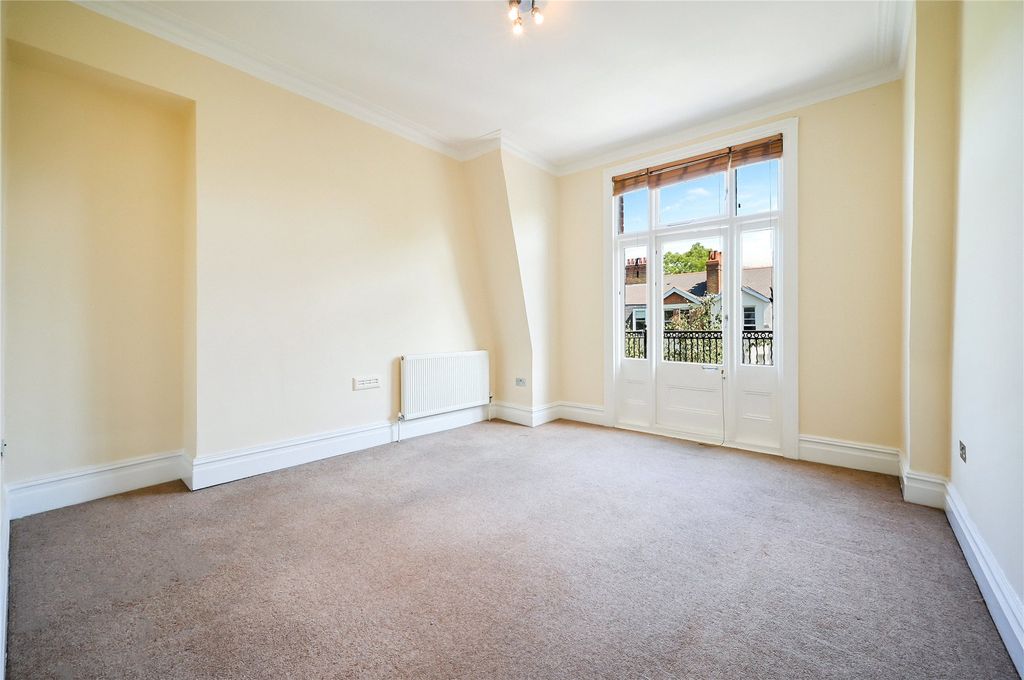 Property photo 3 of 8 Picture No. 08
