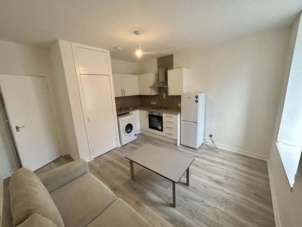 Property photo 2 of 4 Img_3456