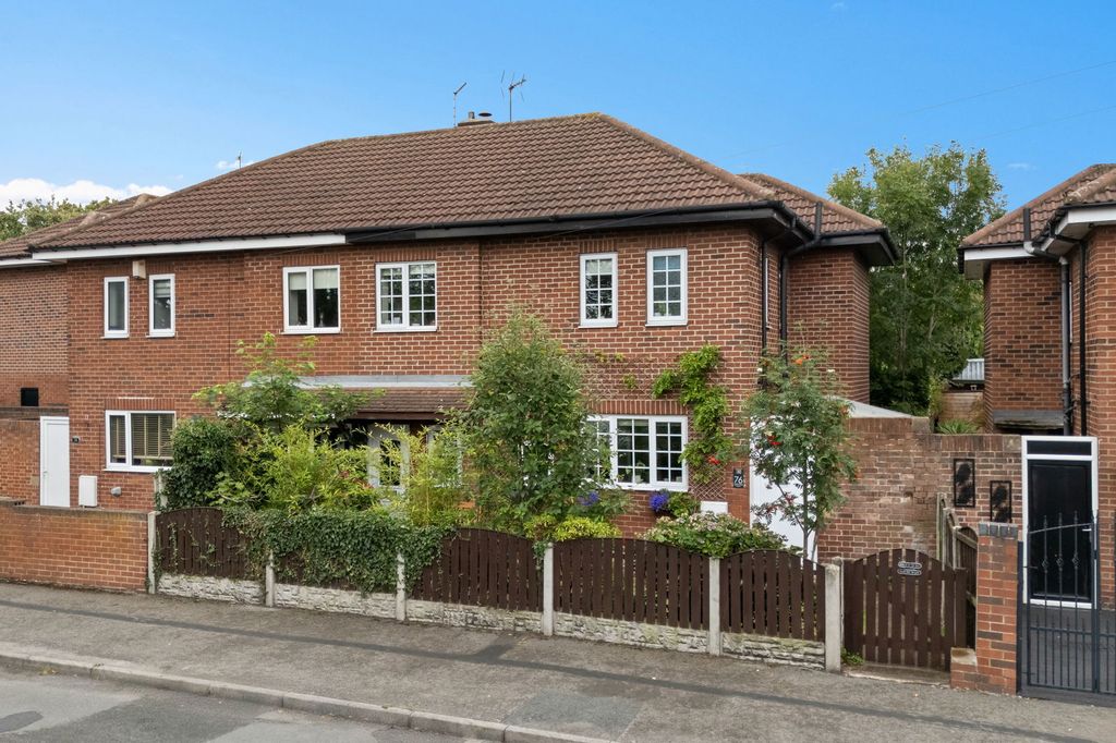 Property photo 1 of 22