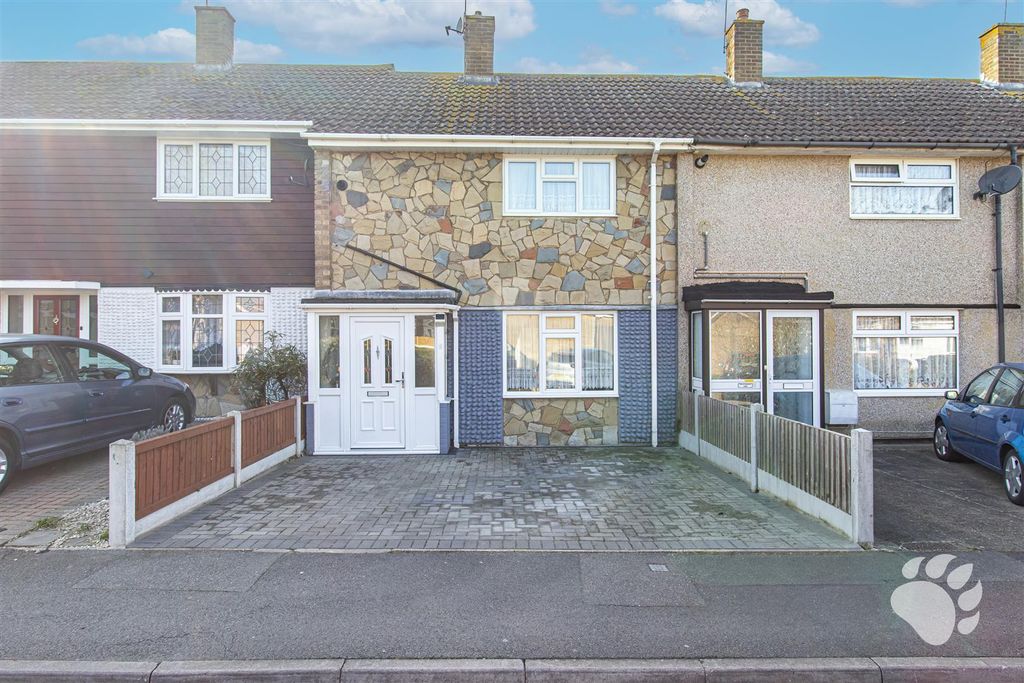 Property photo 1 of 17 Front