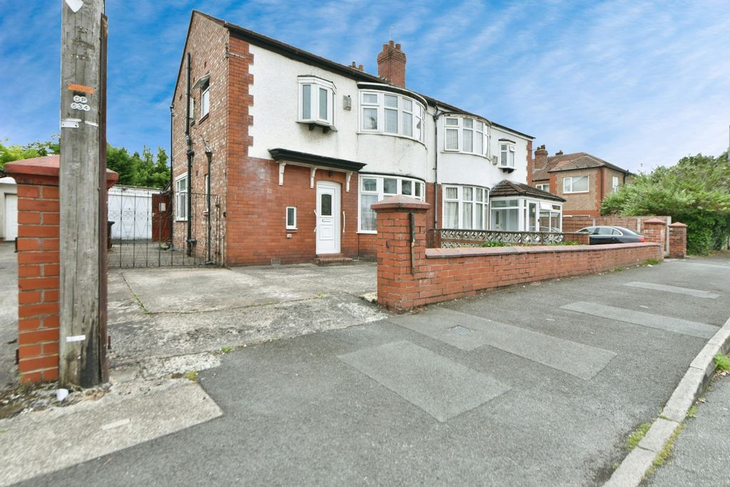 Property photo 1 of 17 Photo
