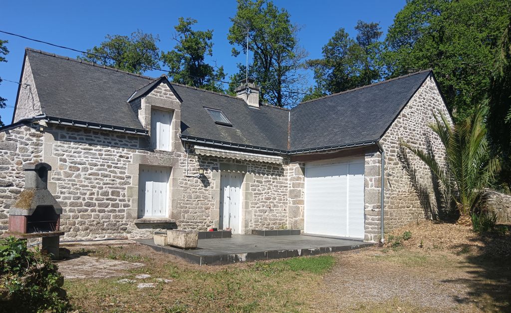 Property photo 1 of 10 Main Exterior View