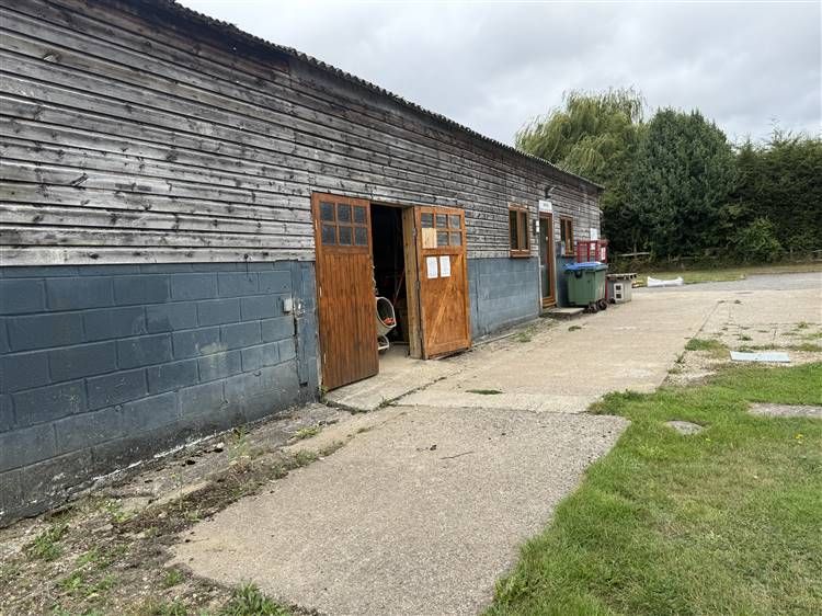 Property photo 2 of 5