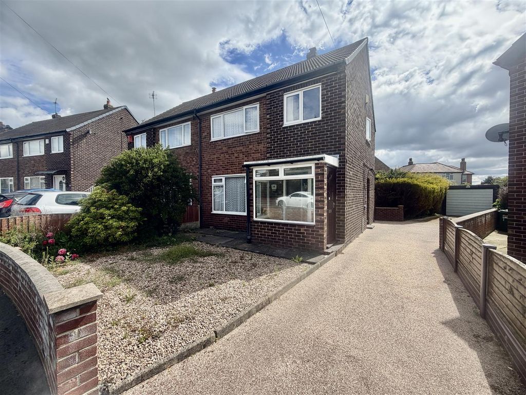 Property photo 1 of 11