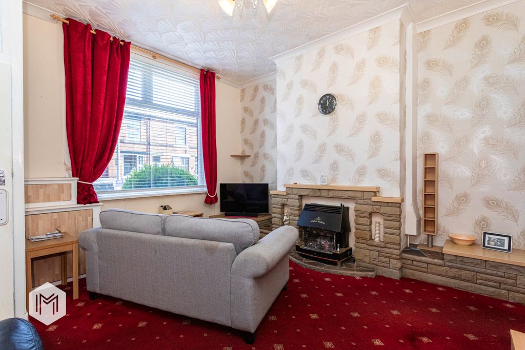 Property photo 3 of 16 Picture No. 05