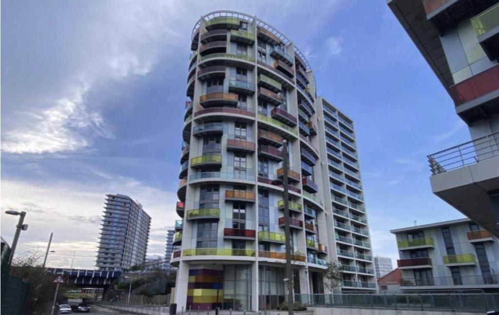 Property photo 1 of 7 Photo 1