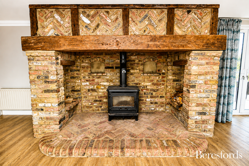 Property photo 3 of 35 Fireplace