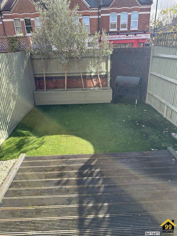 Property photo 3 of 7 Photo 2