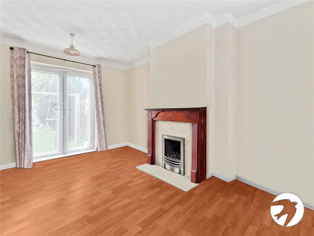 Property photo 2 of 7 Picture No. 06