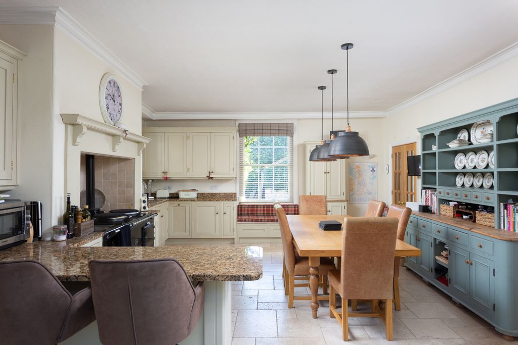 Property photo 2 of 38 Kitchen