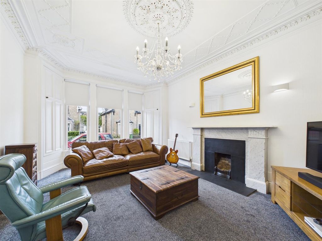 Property photo 2 of 25 Cam01486G0-Pr0996-Still001.Jpg