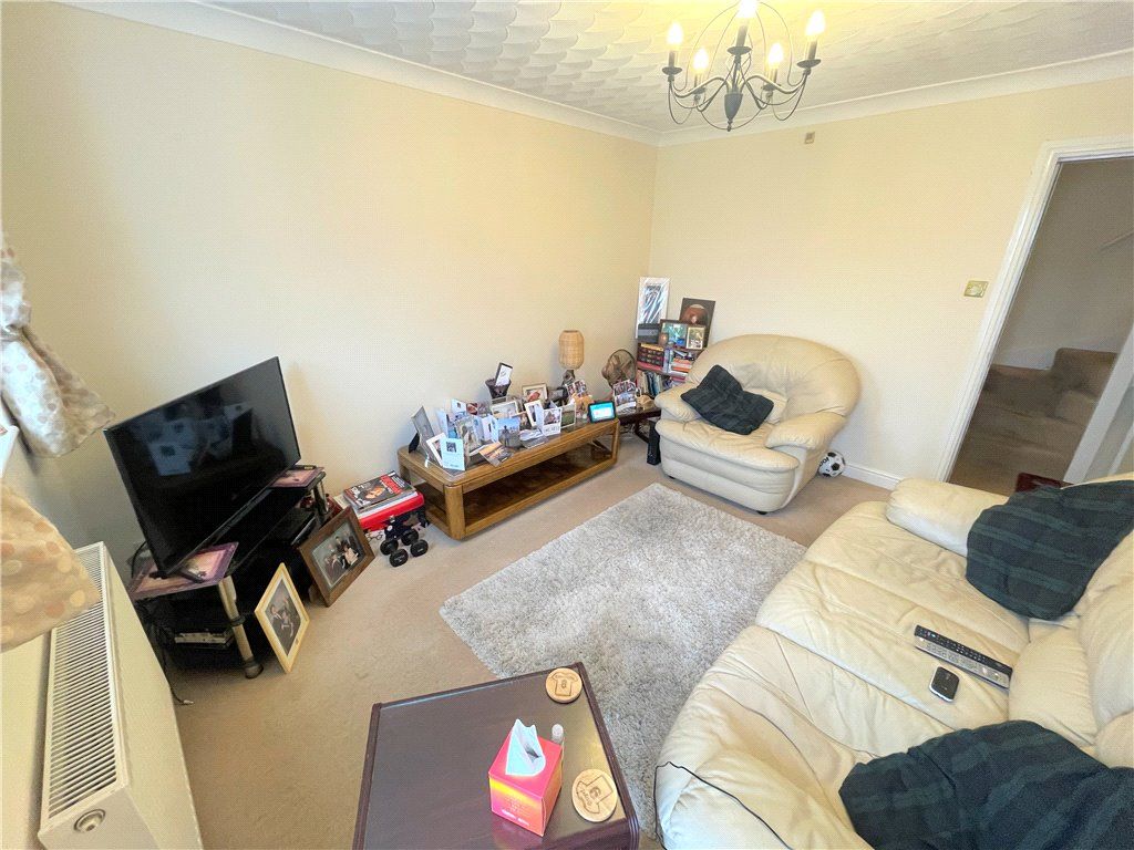 Property photo 3 of 17 Picture No. 22