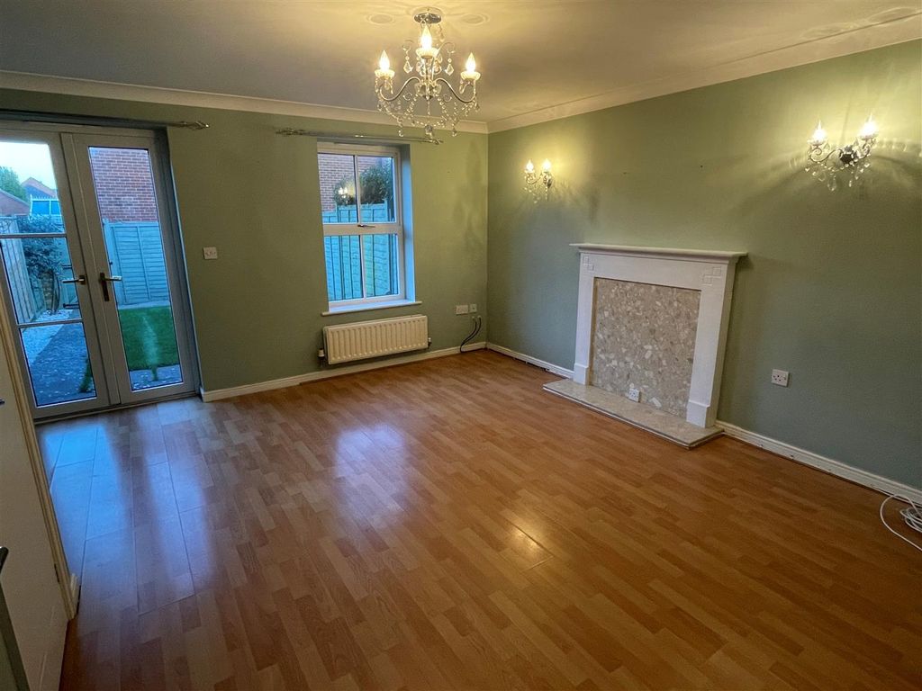 Property photo 3 of 12 10.Jpg