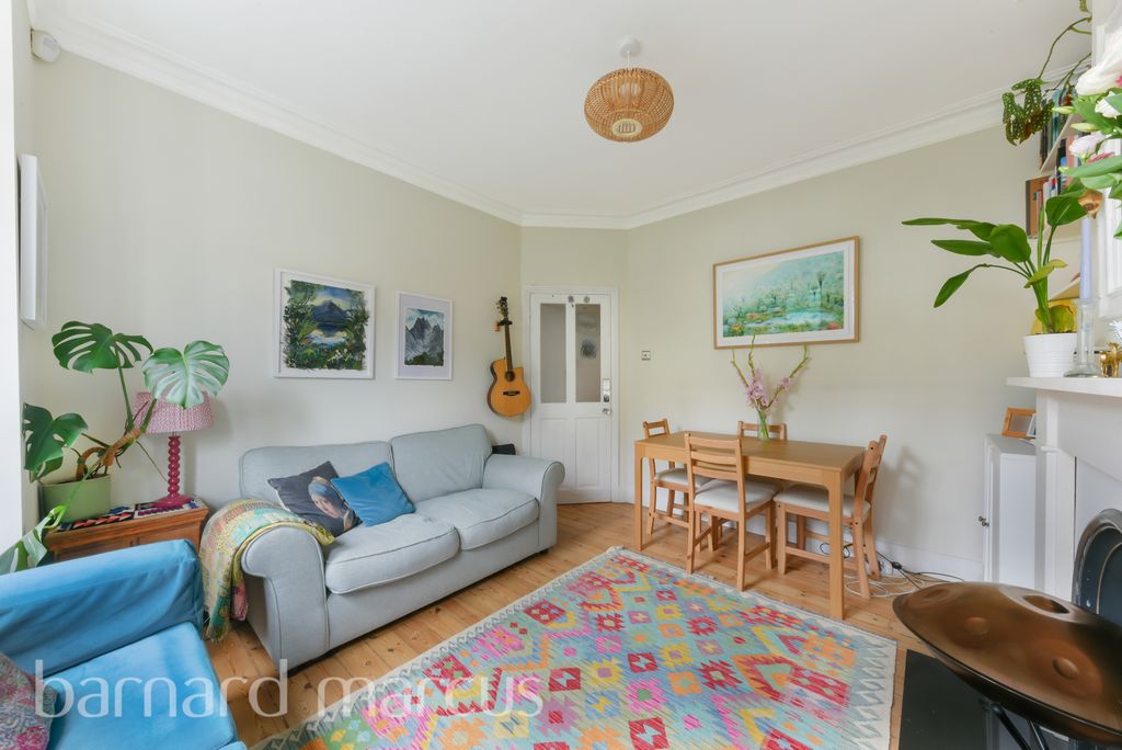 Property photo 3 of 9 Image