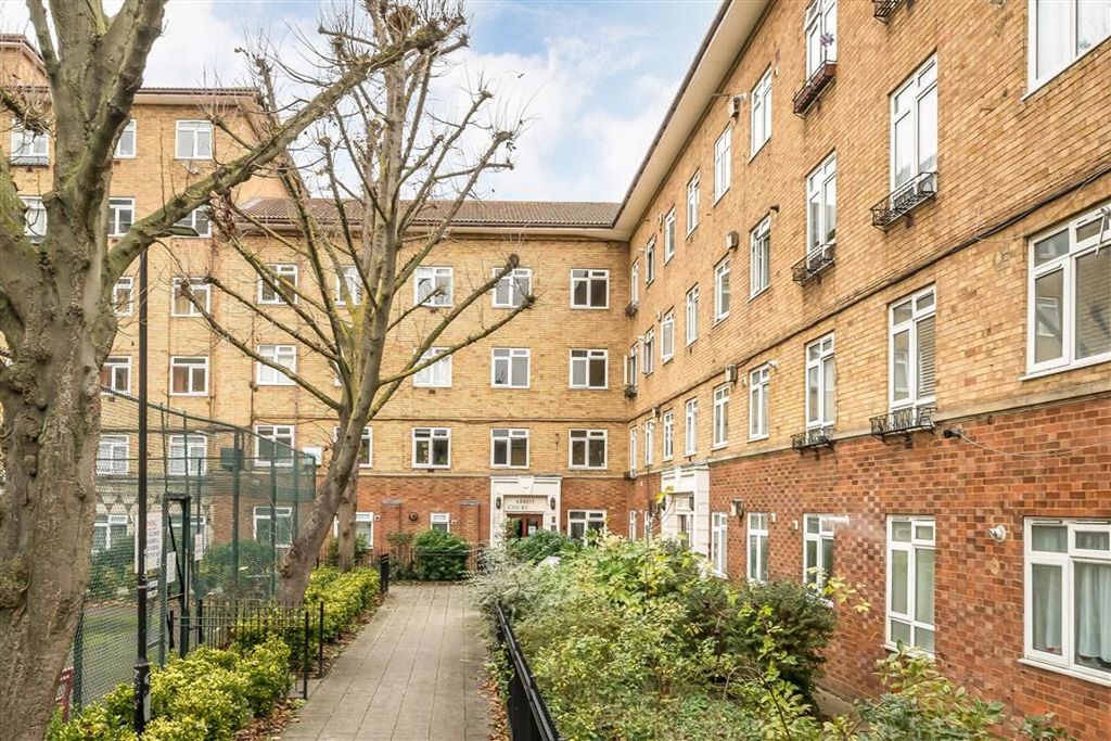 Property photo 2 of 8