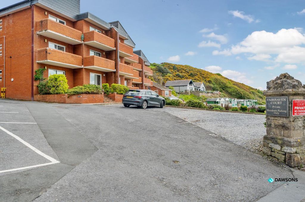 Property photo 1 of 37 Bad1Fb9B-E653-46Fd-89d6-10715B22c9Ae.Jpg