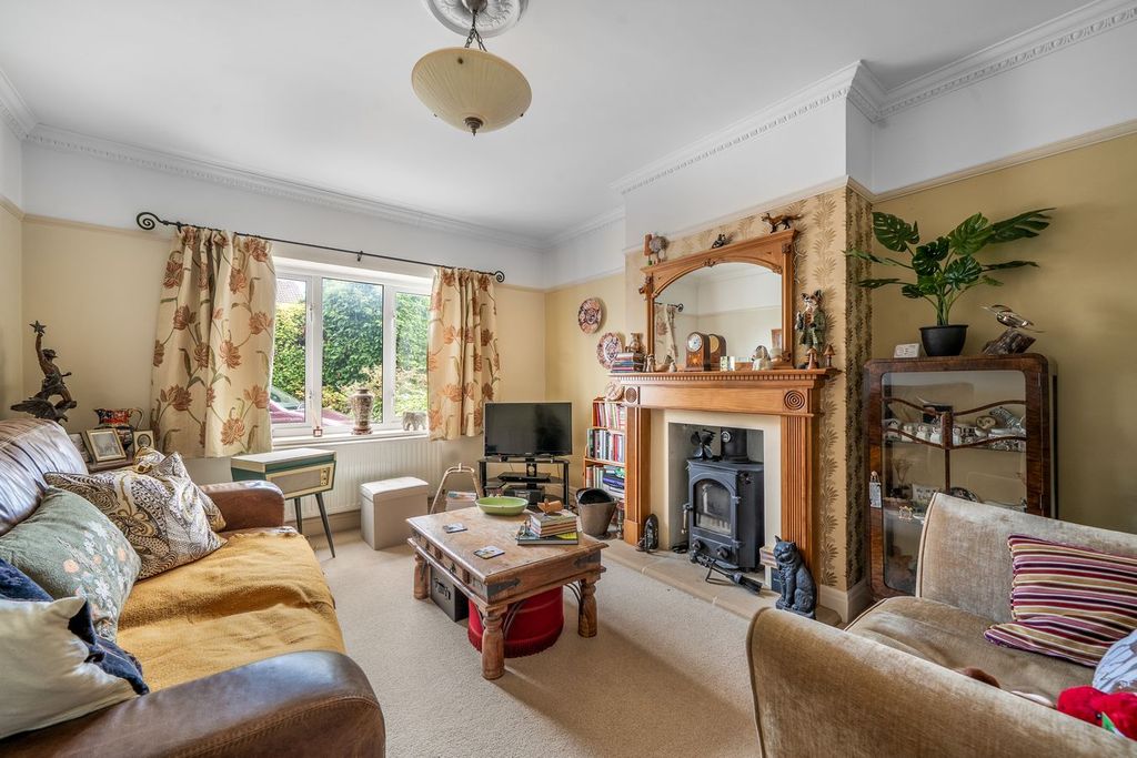 Property photo 2 of 19