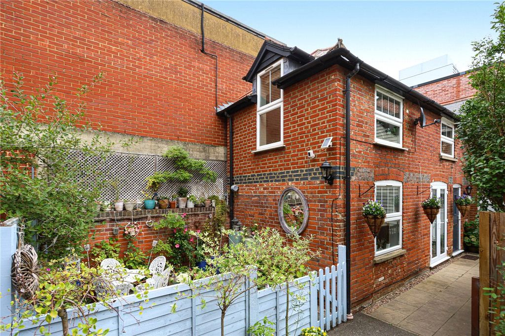 Property photo 1 of 10 Rear Elevation