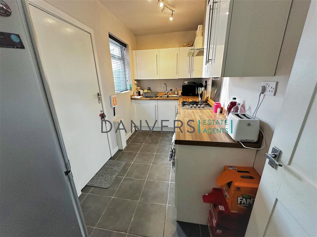 Property photo 3 of 10 Img_0861.Jpg