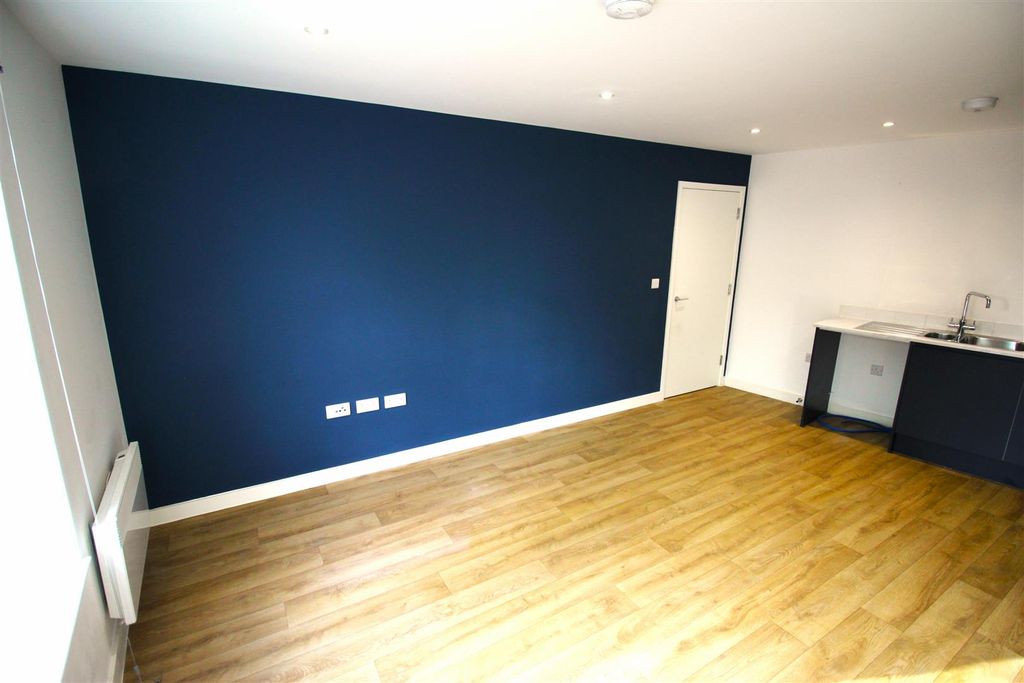 Property photo 3 of 6 Img_3953.Jpg