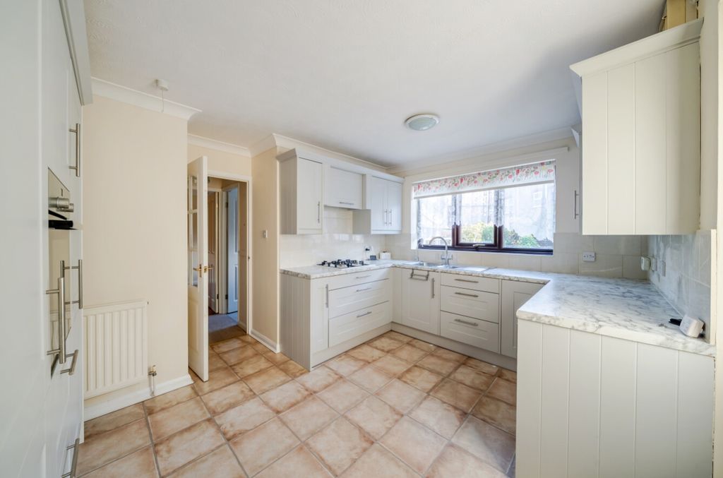 Property photo 2 of 12 1535654-5-1A1636d48806F