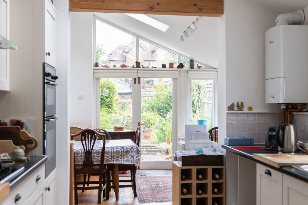 Property photo 2 of 13