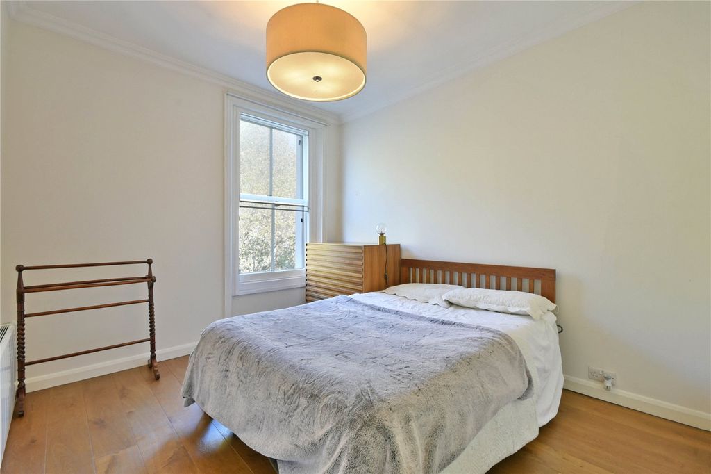 Property photo 3 of 13 Picture No. 42