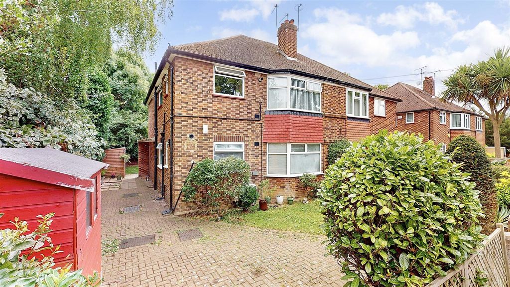 Property photo 1 of 12 P3.Jpg