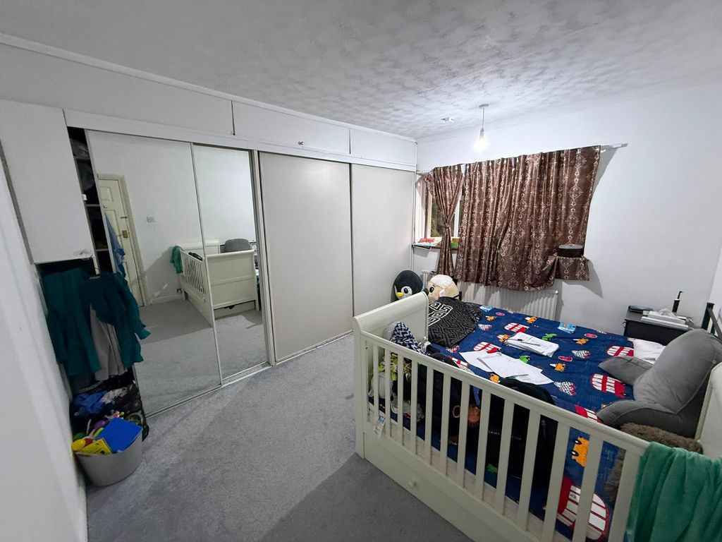 Property photo 2 of 2