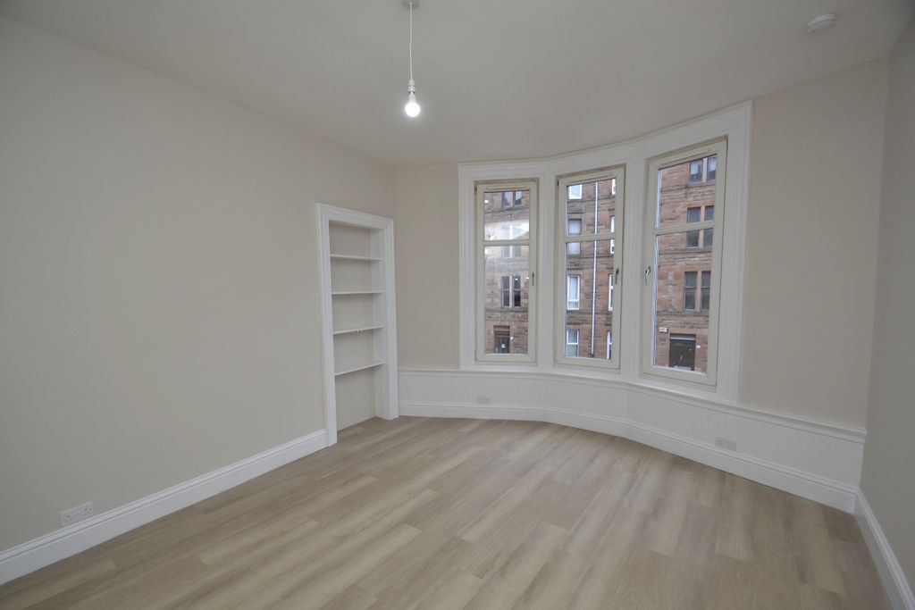 Property photo 2 of 15 5026154