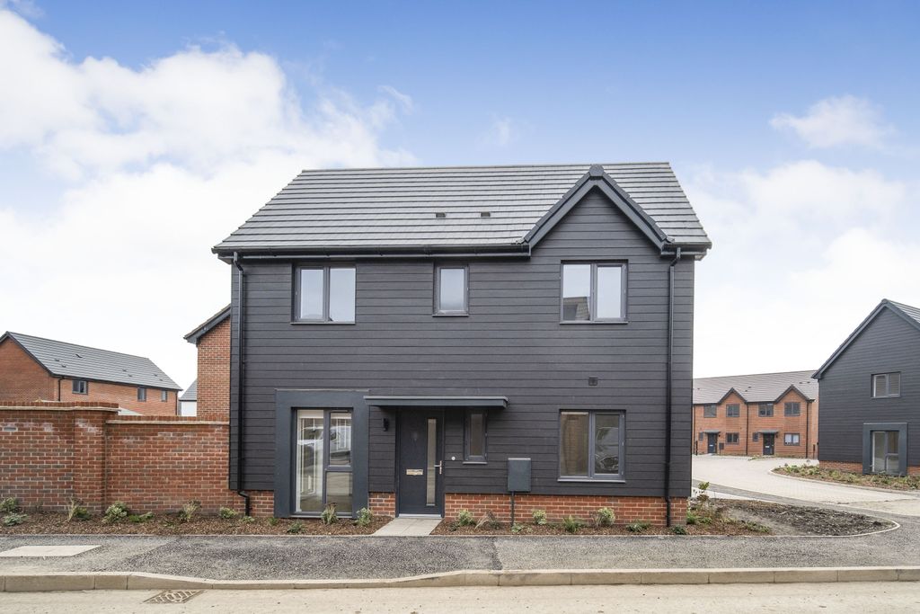 Property photo 1 of 7 1