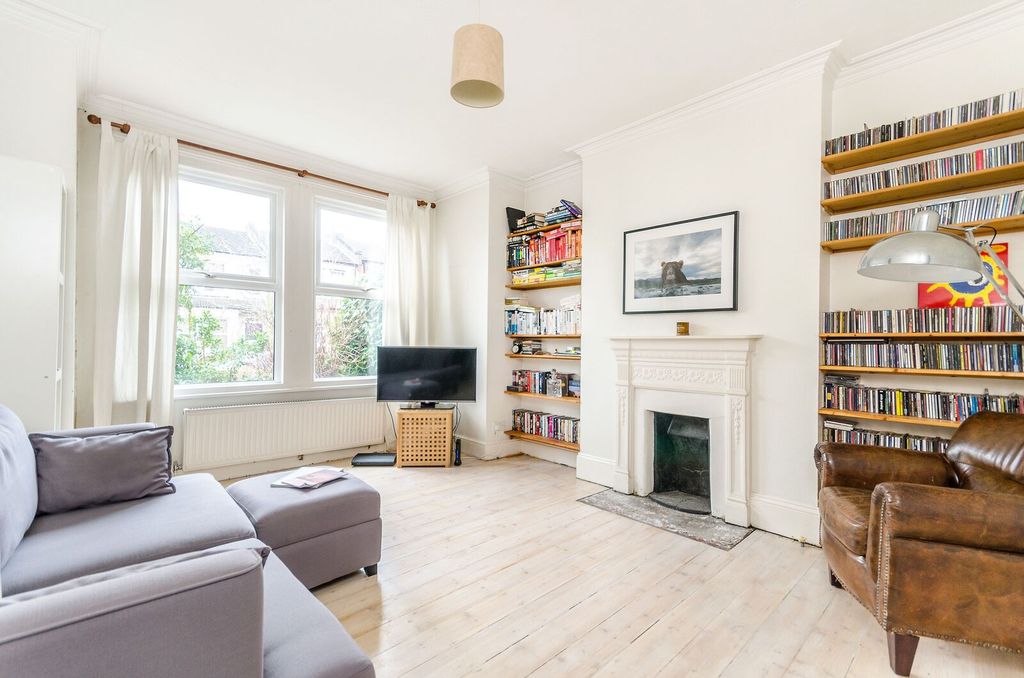 Property photo 2 of 5