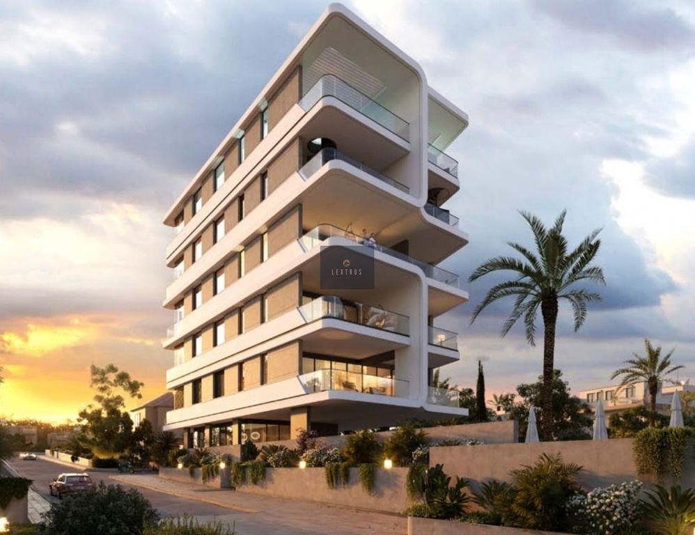 Property photo 3 of 25