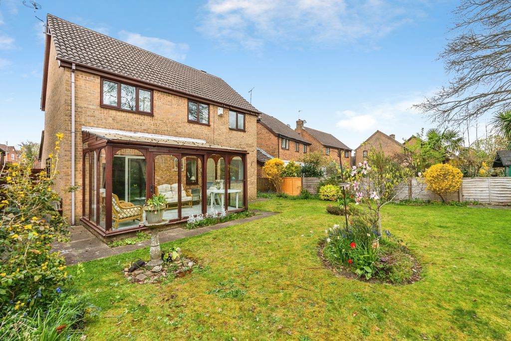 Property photo 3 of 27 Pbox-Img.Jpg