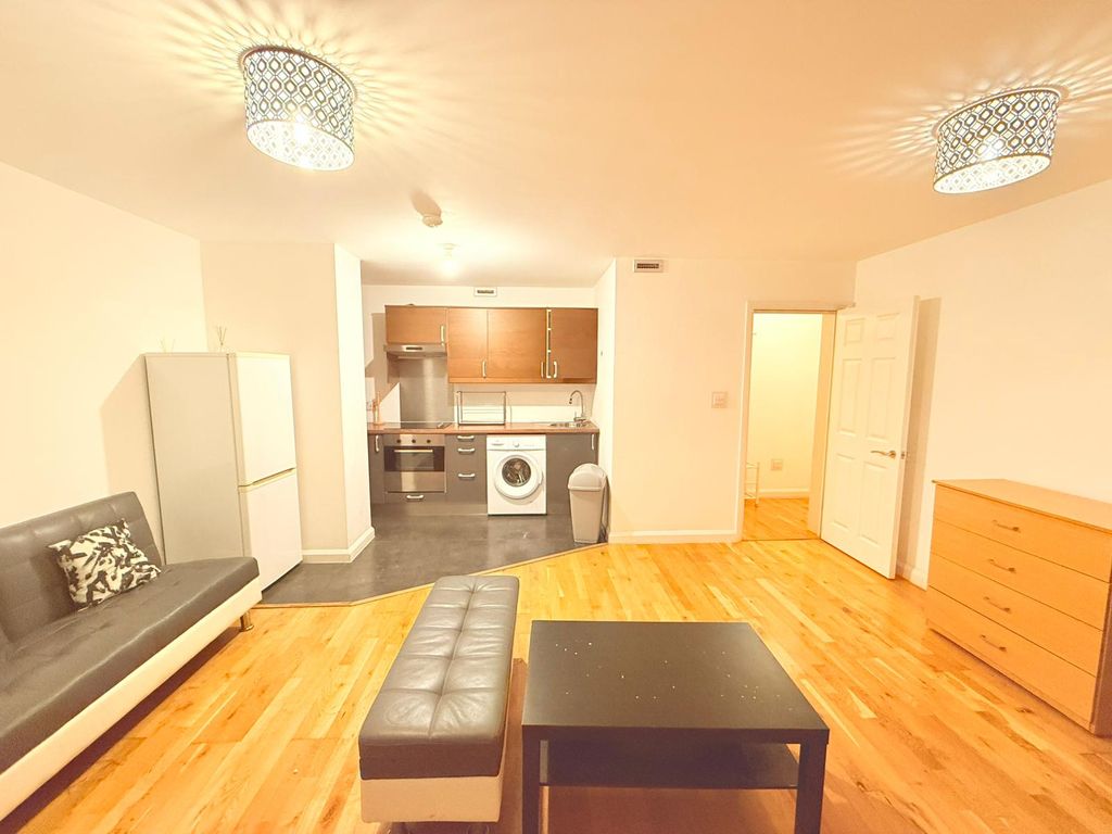 Property photo 1 of 5