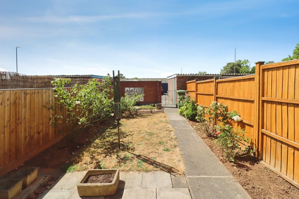Property photo 2 of 9