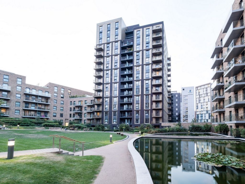 Property photo 1 of 5