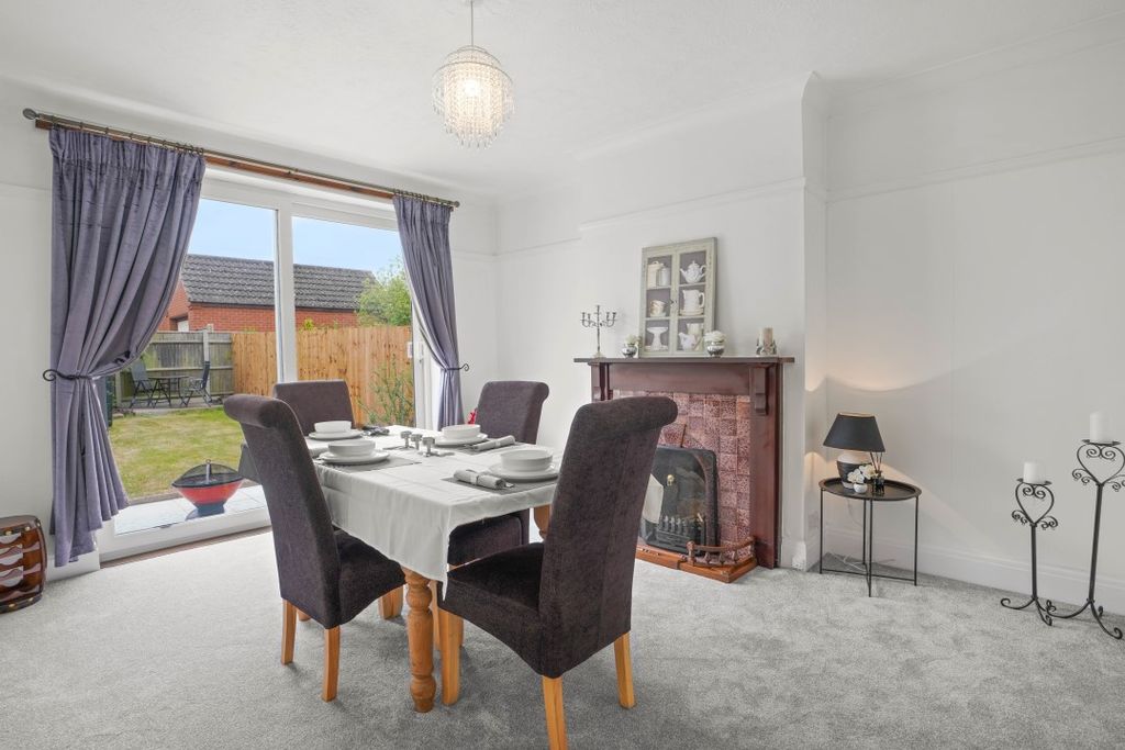Property photo 3 of 22 Tdf02053