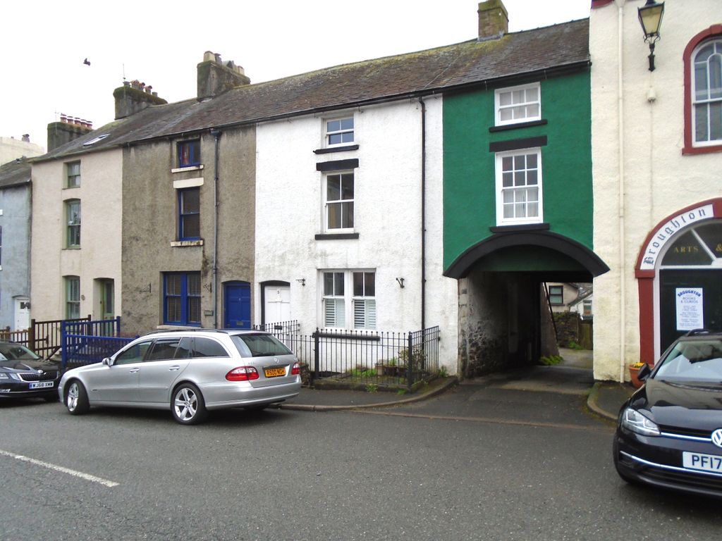 Property photo 1 of 33