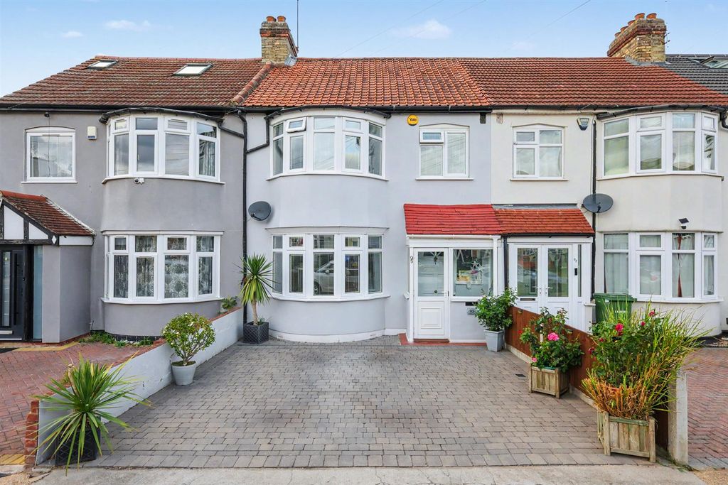 Property photo 1 of 17