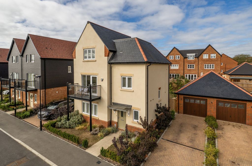 Property photo 1 of 23 1-6Aa16873cc94E-1...