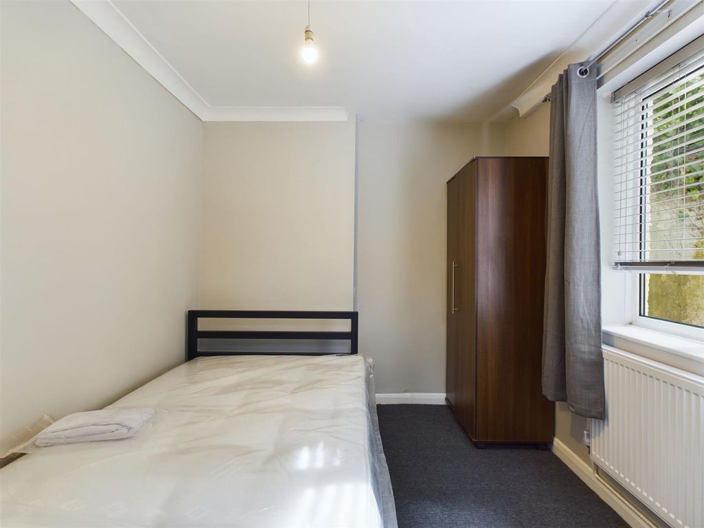 Additional image 5 of 5 bed shared accommodation to rentThe Avenue, Brighton BN2