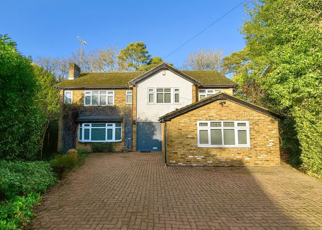 Property photo 1 of 22